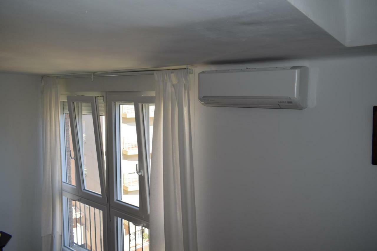 Duplex Esperanza Apartment มาลากา ภายนอก รูปภาพ